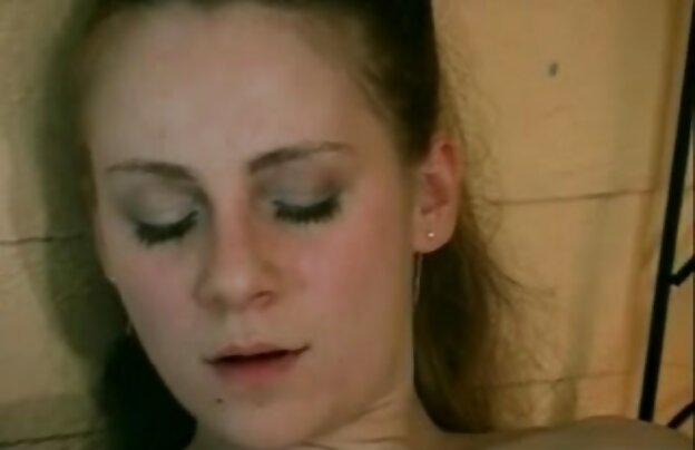 XXX داغ عشق مرد و های همسران دانلود فیلمهای سکسی برای گوشی خود