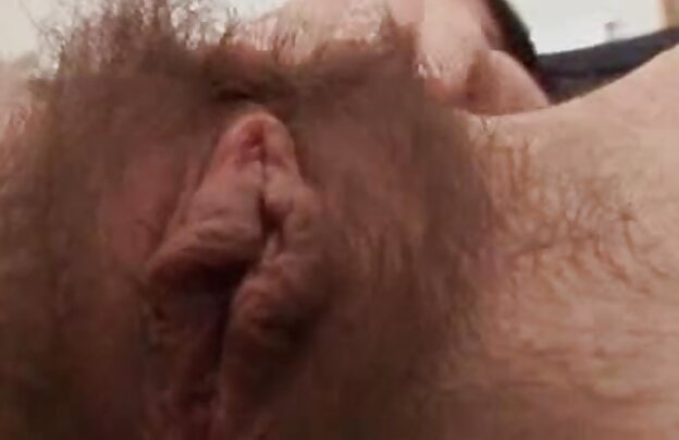 XXX سه پورنو لزبین, کالج, دانش آموزان در کلاس درس پخش انلاین فیلمهای سکسی در دفاتر مدرسه.