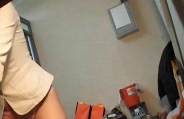 XXX داغ 18 ساله, آسیایی, دختر, سلطه, بدسم بین انگشتان پا می شود و بیشتر و بیشتر هیجان فیلمهایسکسیداستانی زده در هر دقیقه است.