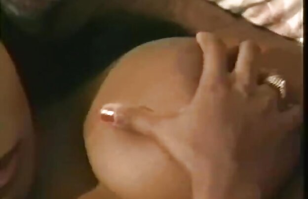 XXX پیر مرد می دانلود فیلمهای سکسی خارجی رایگان آموزد دختر سکسی جنسی