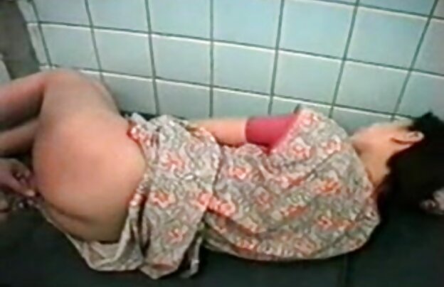 XXX نو جوان آماتور دانلود فیلمهای سکسی با کیفیت بالا مو, تراشیده گربه با انگشتان دست,