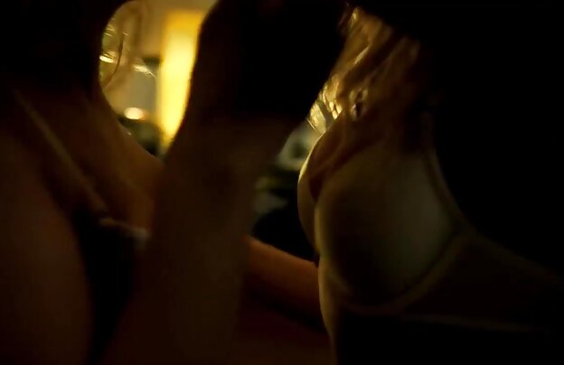 XXX روز پزشک نمی پرسند از شروع این دختر ترک من گرفت و ماشین به پارکینگ دیر اتوبوس به کار می کنند. تصمیم به خشم دانلود فیلمهای سکسی با کیفیت بالا در جوان بیمار