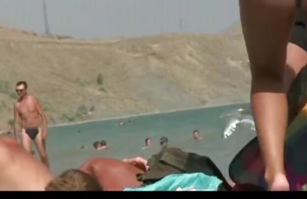 XXX دو دوست دختر پخش انلاین فیلمهای سکسی تصمیم به سعی کنید جنس لزبین