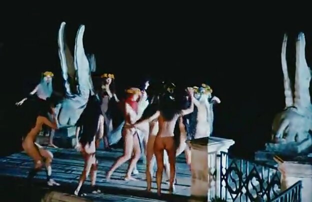 XXX پترا دانلود فیلمهای سکسی داغ می شود فعالیت های بهشت