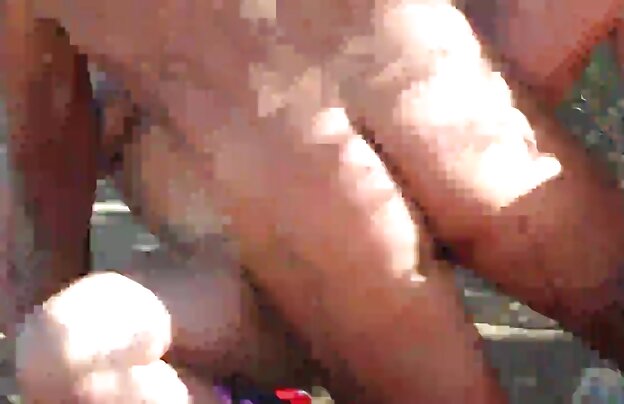 XXX امروز دختر هجده دانلود فیلمهای سک و او می خواهد به صرف این روز سودآور