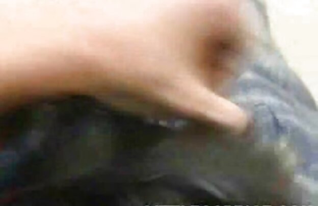 XXX آنیا سیاه, سایتهای دانلود فیلمهای سکسی کیرمصنوعی