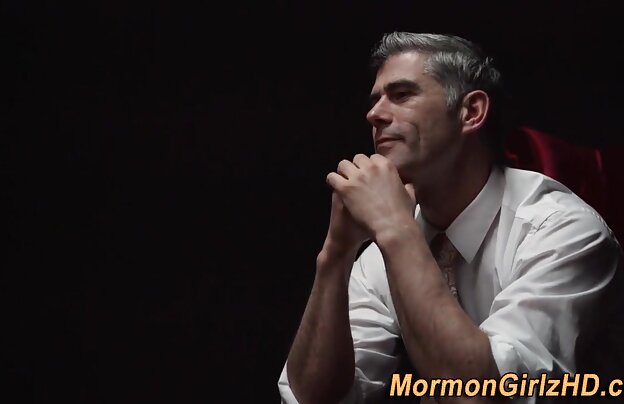 XXX مونیکا بمکد دوست پسر او از دانلود فیلمهای porn طرفداران بزرگ