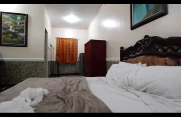 XXX دختر شما فقط نیاز به لخت کردن و گسترش پاهای او را دانلود بهترین فیلمهای سینمایی سکسی و او خود را تنظیم ریتم کم جنسیت, تمرین