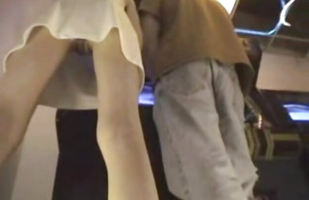 XXX گردان رفت و به بوش در نزدیکی مسیر دانلود فیلمهای سکسی خارجی به کمک مالی