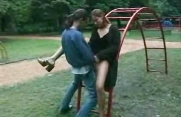 XXX دباغی در یک سایت فیلمهای سینمایی سکسی کابین