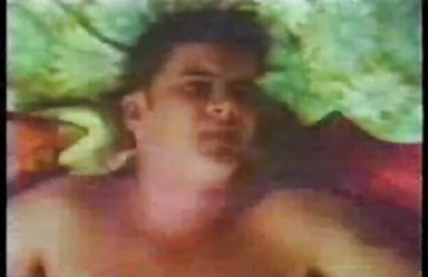 XXX زیبا, لاتین, یاس طول می کشد خانه معاون رئیس جمهور سیاه پوست روی صورت خود دانلود فیلمهای سکسی برازرس