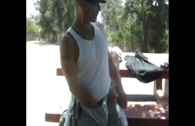 XXX سینه کلان, جنس بلوند, او به او گفت که این بیماری از بین خواهد رفت اگر او را بمکد دیک من این عوضی رو اغوا او در زمان دانلود فیلمهای سکسی برای گوشی خود به ضخامت تنه در دهان او.