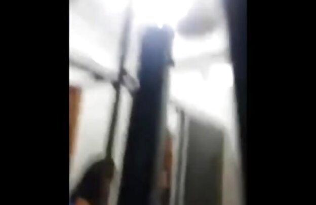 XXX لاتین, زیر کلیک فیلمهای سکسی بدون دانلود در دهان