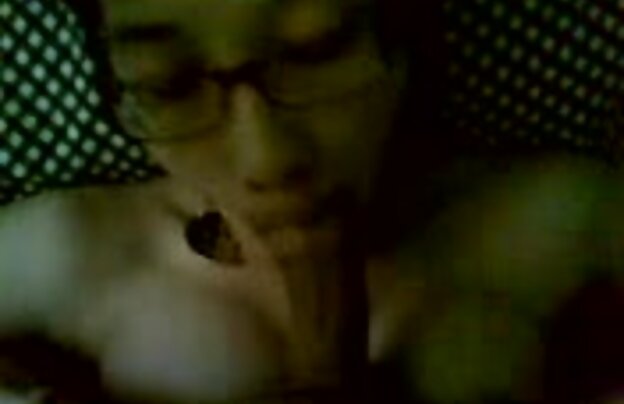 XXX یک زن و شوهر جوان دانلود رایگان فیلمهای سکسی خارجی در کونی