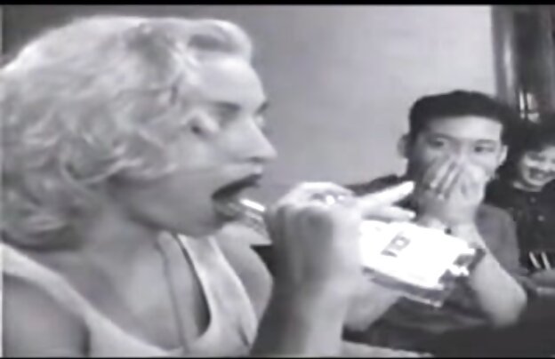 XXX کاترینا در اوج بهشت تحریک پذیری دانلود فیلمهای سکسی خارجی جدید