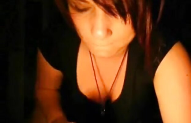 XXX همه سگ ها فیلمهای سکسی بدون دانلود در آینه نگاه کنید به عنوان در بیدمشک او