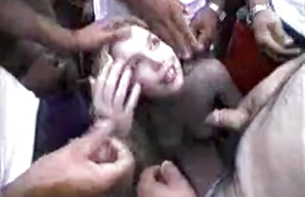 XXX سیندی غرق ستاره بسکتبال و او را در اتاق قفل برای تشکر کرد. او توضیح داد که به او حداکثر است که او دانلود فیلمهای سکسی با کیفیت بالا را به خورد دیک خود را. خوشحال بود با این هم