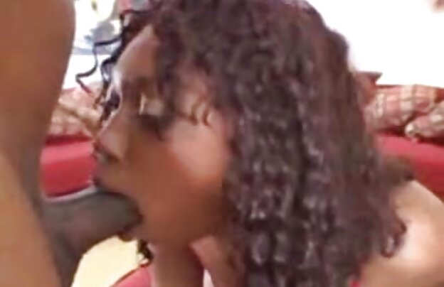 XXX زیبا و دانلود فیلمهای سکسی با کیفیت سرگرم کننده در حمام