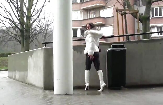 XXX قدیمی, طاس مرد در جوان مو قرمز دانلود فیلمهای کوتاه سکسی پورن زیبا