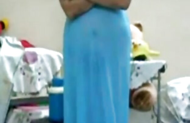 XXX در شیک, فیلمهای سکسی بدون سانسور موتر لموزین بی رحمانه رهبر مافیای ایتالیایی رحمت مهندسان جوان, روسپی