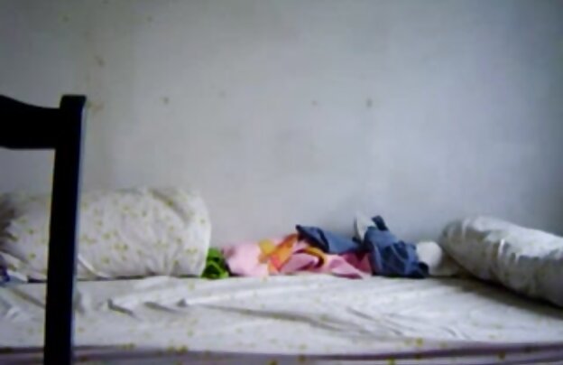 XXX یک زن و شوهر گسترش یک فرش بر روی چمن و تا دانلود فیلمهای سینمایی نیمه سکسی به حال خوب