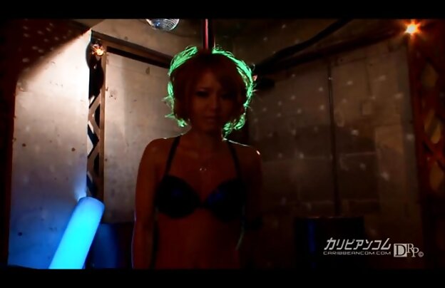 XXX قرقیزستان رقص دانلود پشت صحنه فیلمهای سکسی خانه