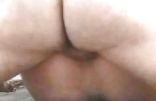 XXX دختر ژاپنی می شود فیلمهای سکسی بدون سانسور و بمکد دیک