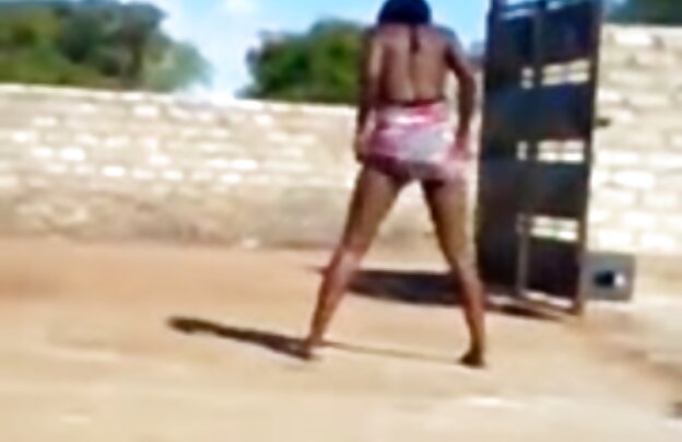 XXX زیبا, شیک, سبزه دانلود بهترین فیلمهای سینمایی سکسی