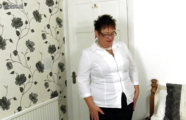 XXX سرخ بمکد دانلود فیلمهای سکسی hd دیک و لعنتی