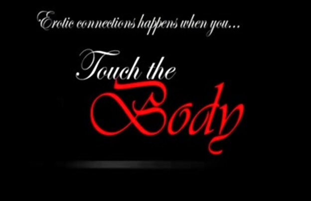 XXX یک مرد نشسته در صندلی و مرد, پیر و جوان, دانلود فیلمهای سکسی2018 زانو زدن در مقابل او می دهد و او را عمیق مکش